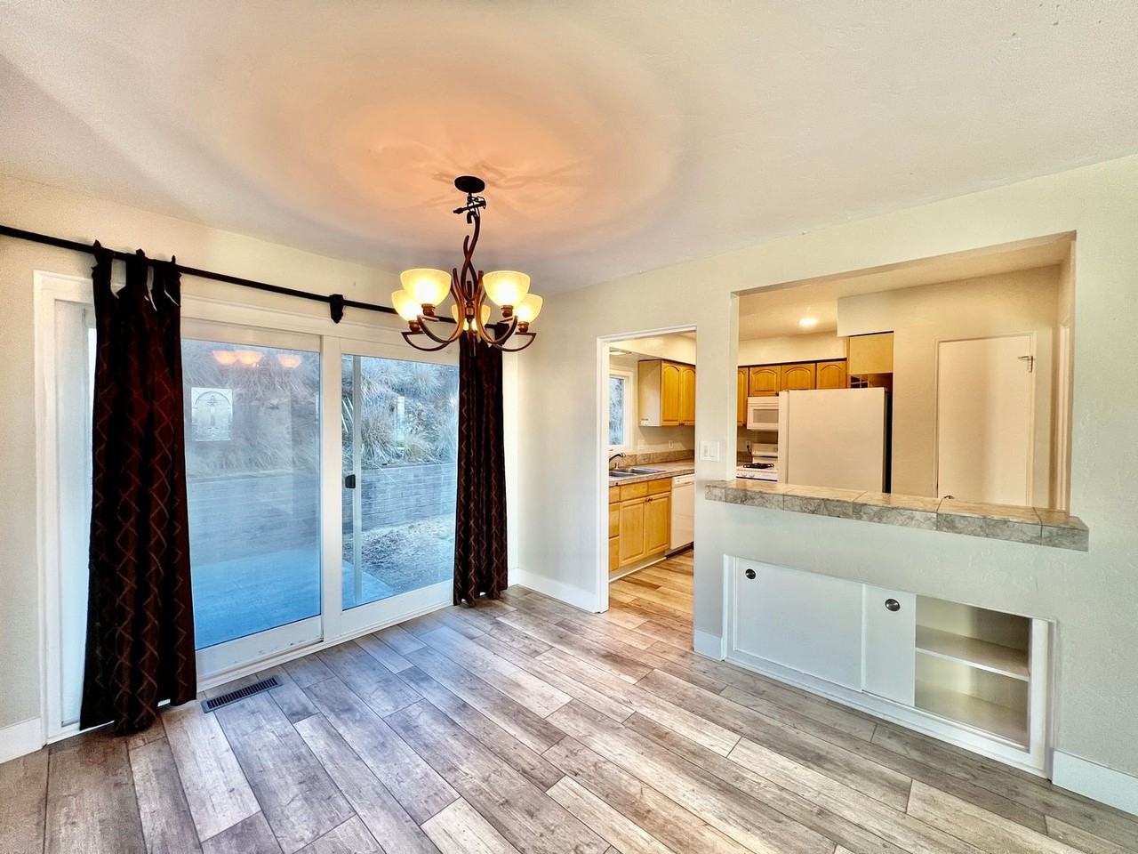 6336 Rockhurst Dr - Photo 3 of 15