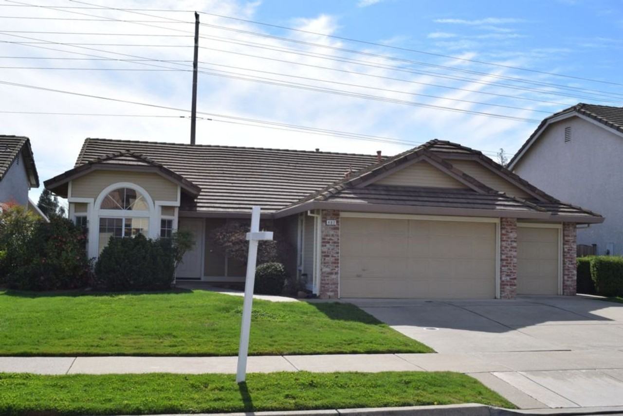 482 Diamond Oaks Rd - Photo 2 of 16