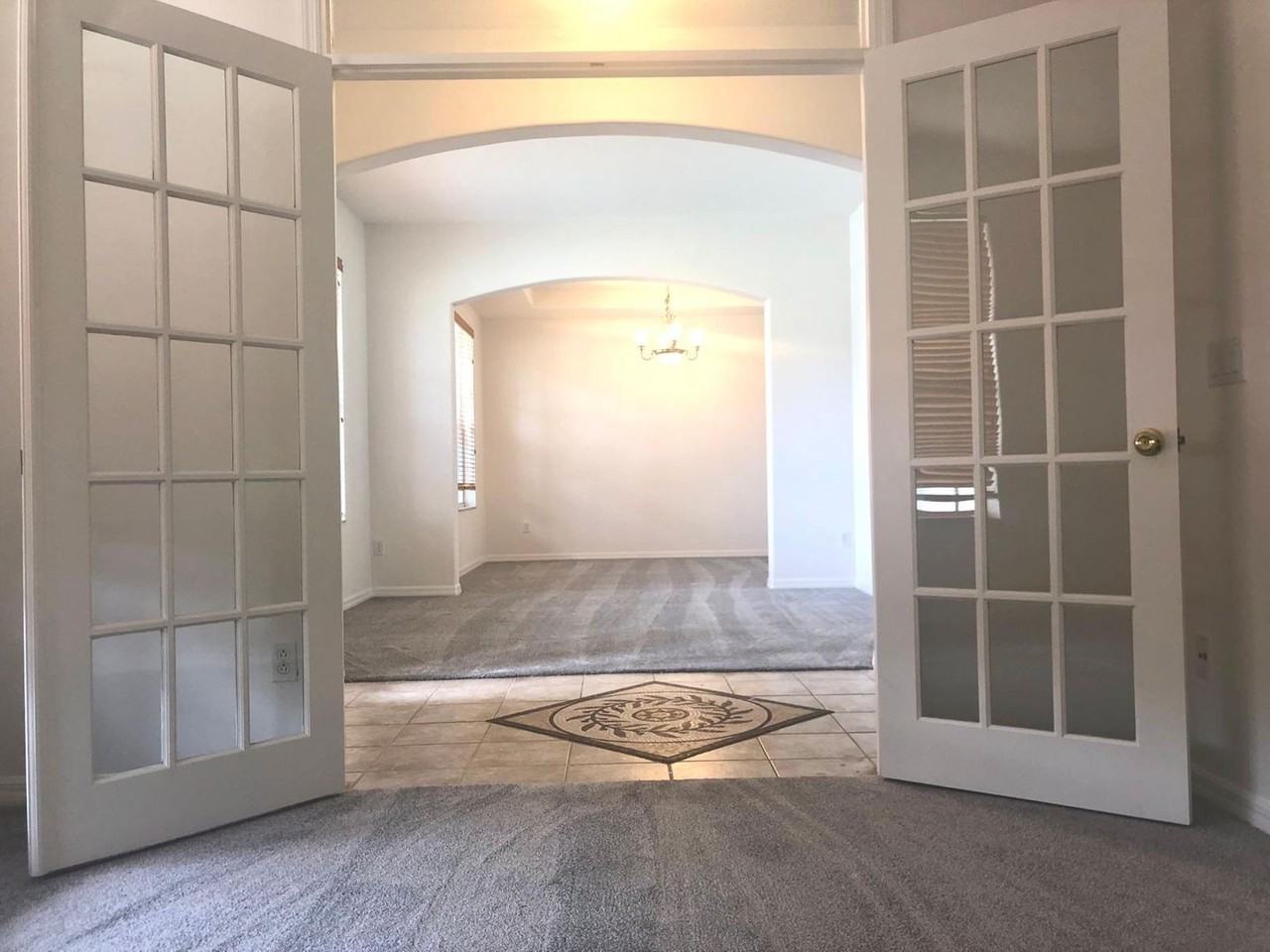 1921 Crown Hill Blvd - Photo 3 of 50