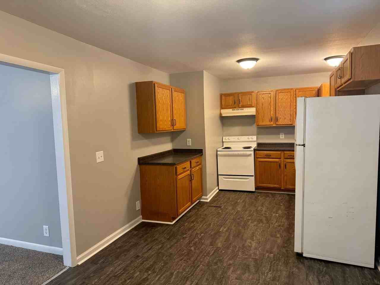 1558 Cherry Tree Dr - Photo 6 of 17