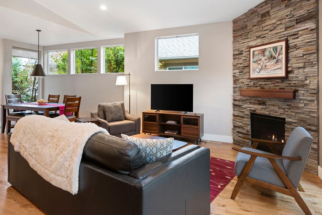 20026 Millcrest Pl - Photo 7 of 24