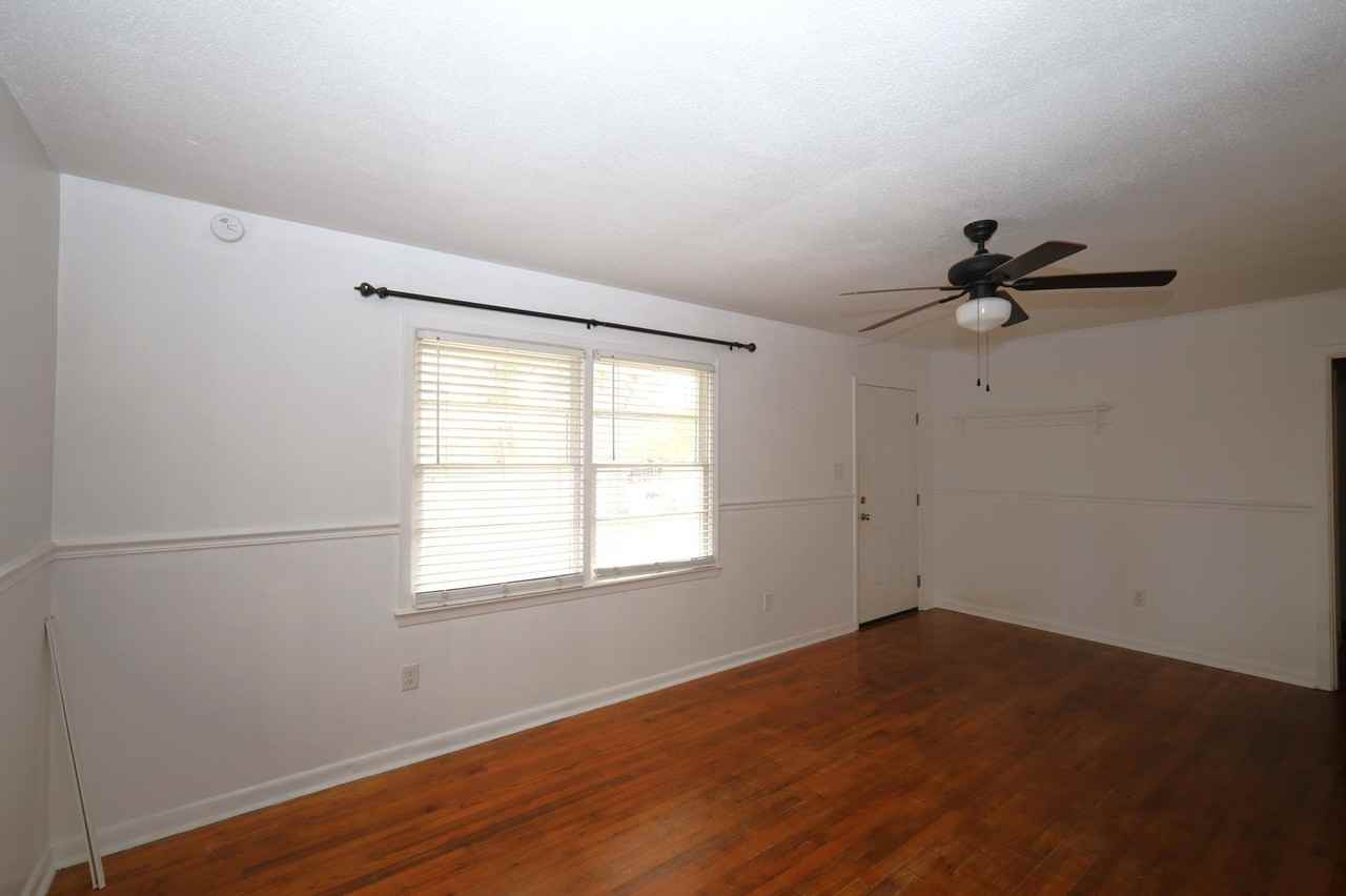 609 E Stanfill St - Photo 4 of 12