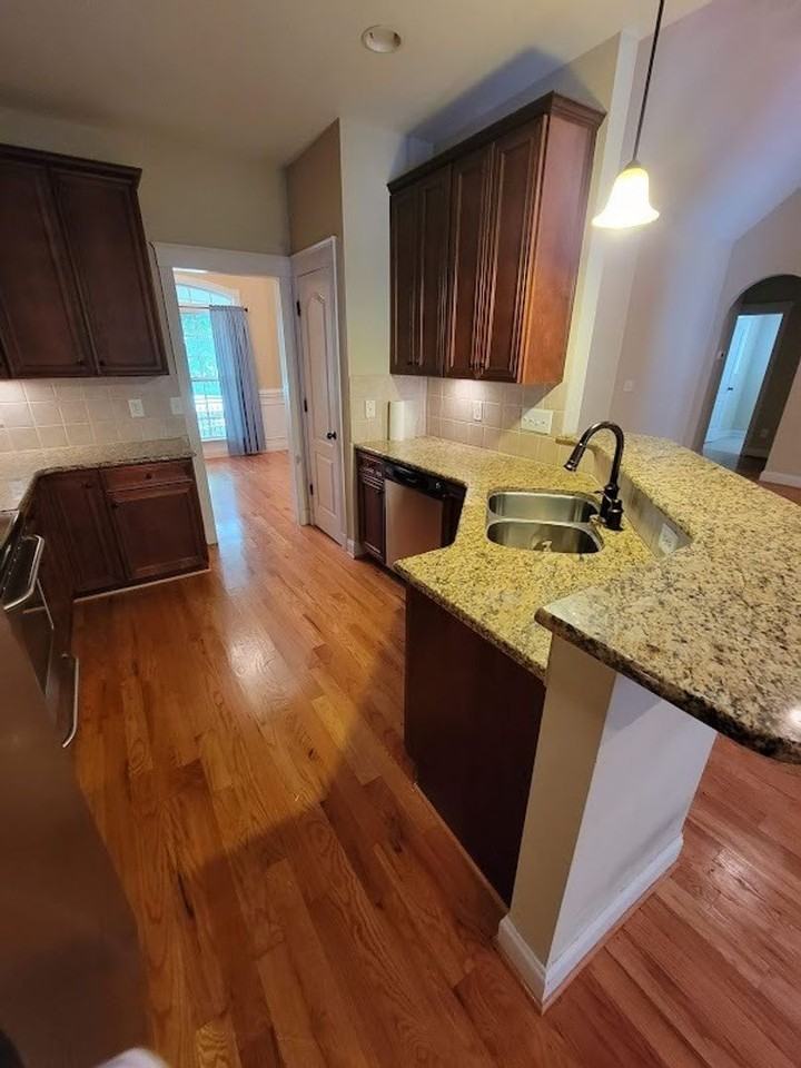 236 Ashland Oaks Dr - Photo 6 of 19