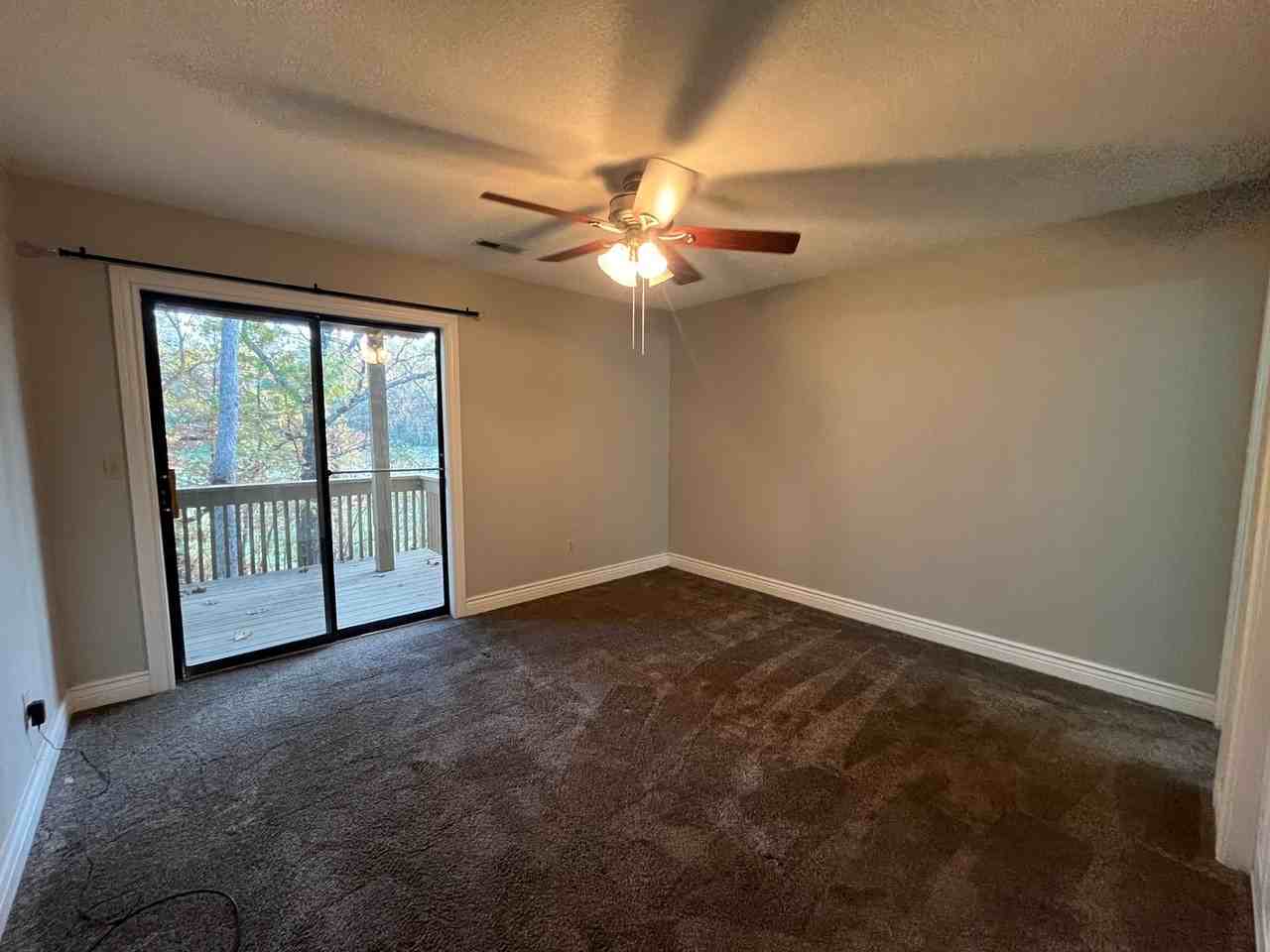 152 Turnberry Rd - Photo 3 of 23