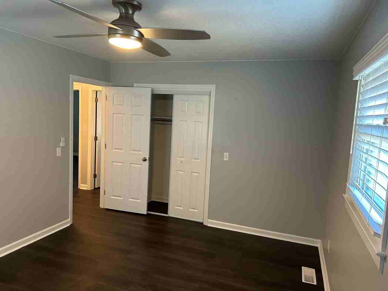 218 Hillman Rd - Photo 3 of 31