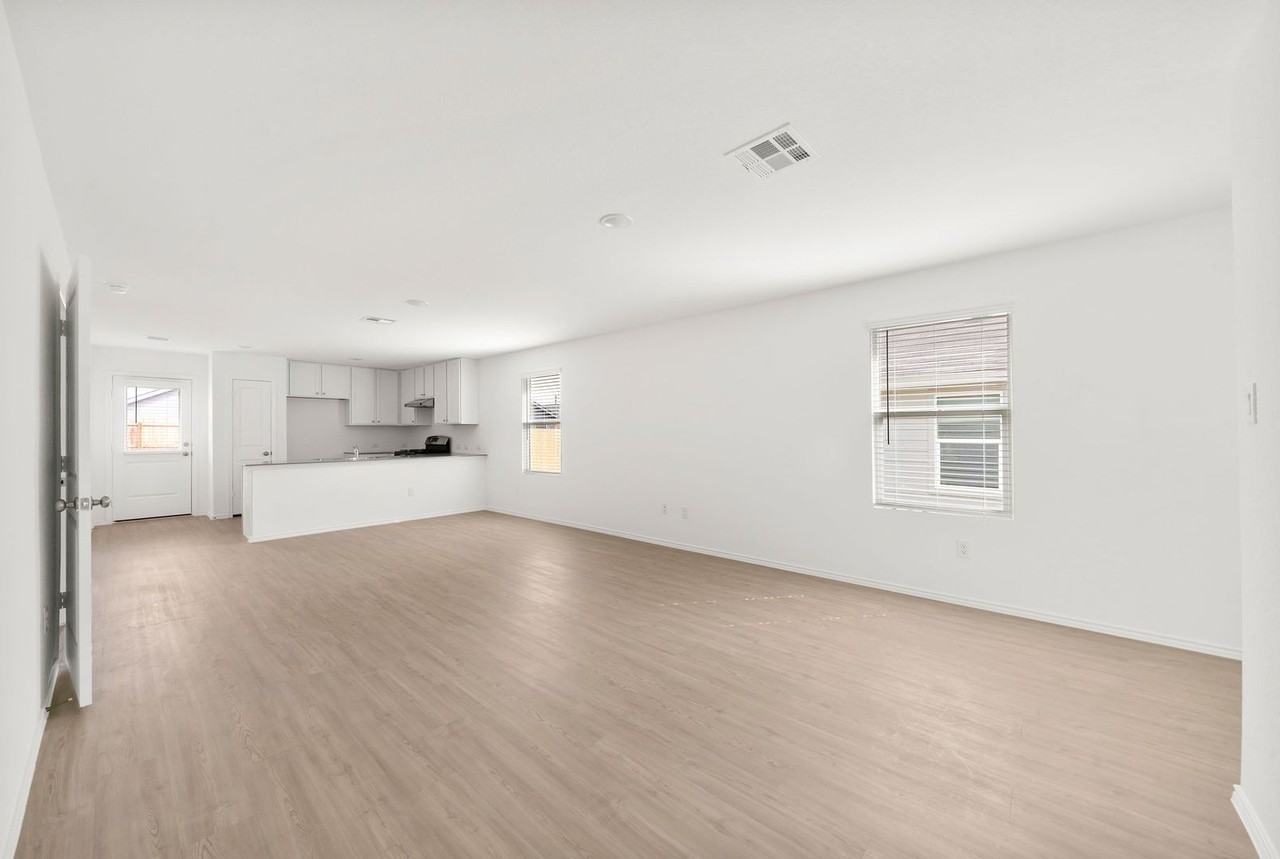 719 Grey Dove Trl - Photo 6 of 25