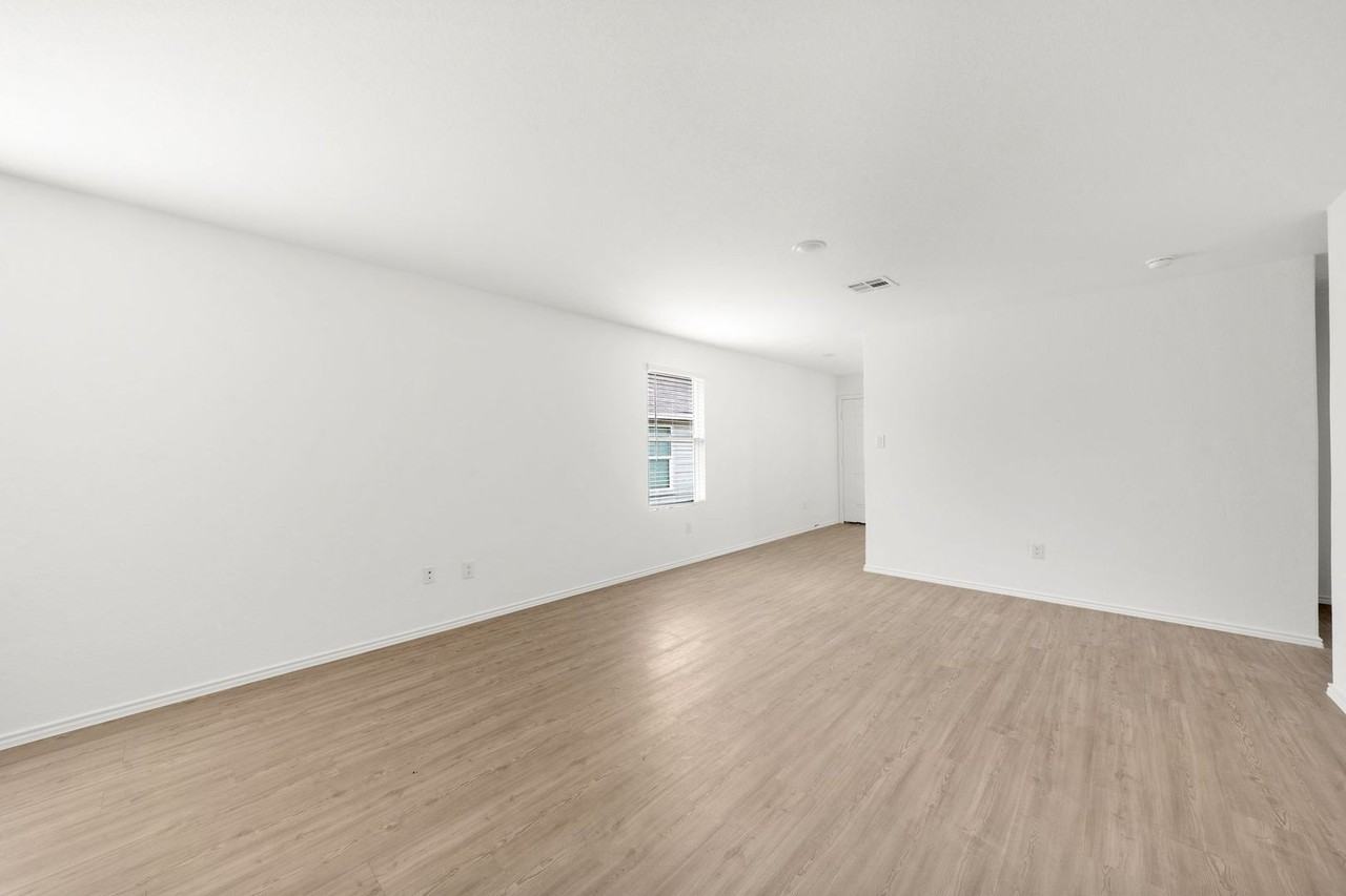 719 Grey Dove Trl - Photo 7 of 25