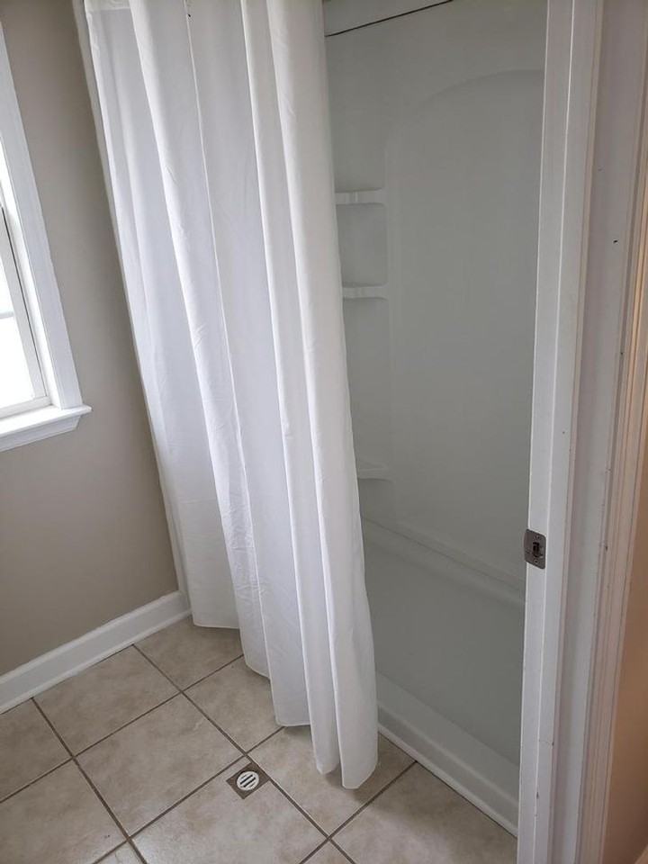 83 Hannah Road - Photo 7 of 32