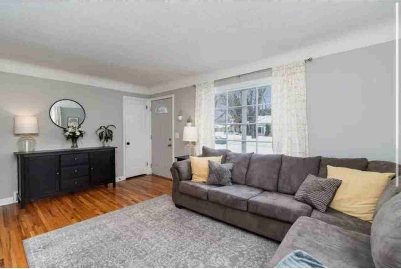 5306 50th Ave N - Photo 3 of 11