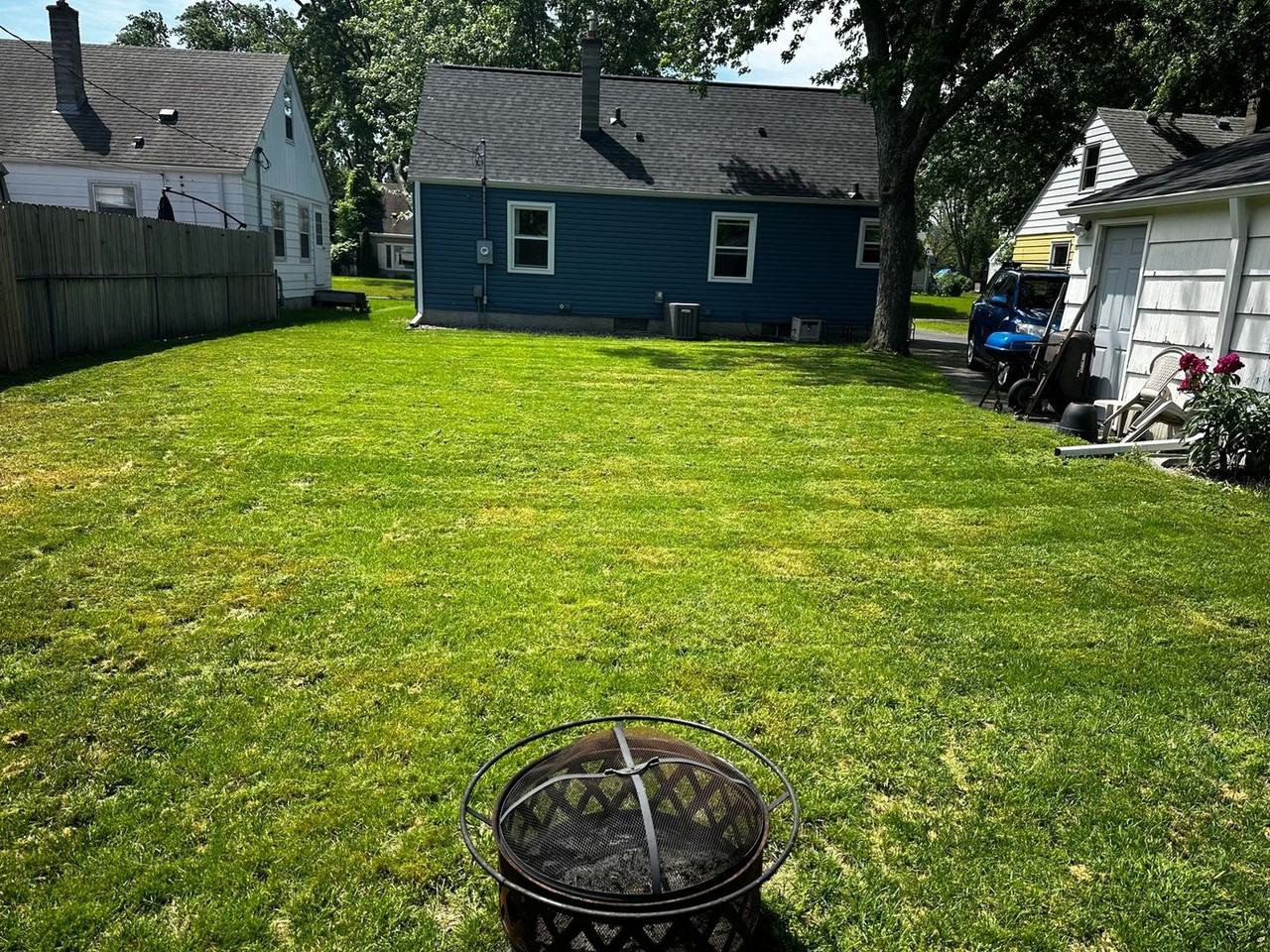 5306 50th Ave N - Photo 2 of 11