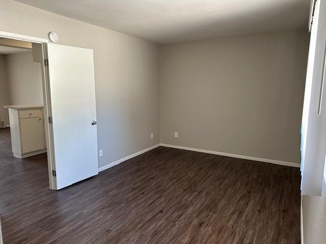 950 Palmbrook Dr - Photo 5 of 7