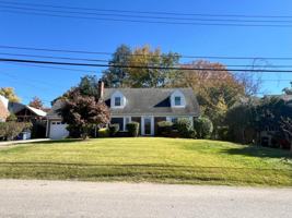 featured image of 9509 Monroe St