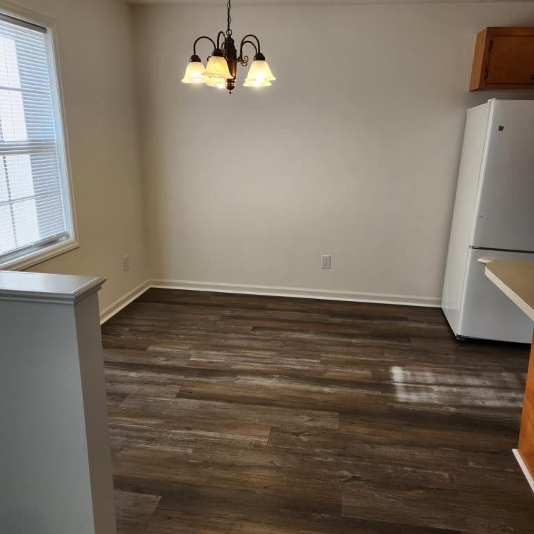 3024 Spring Creek Rd - Photo 3 of 11