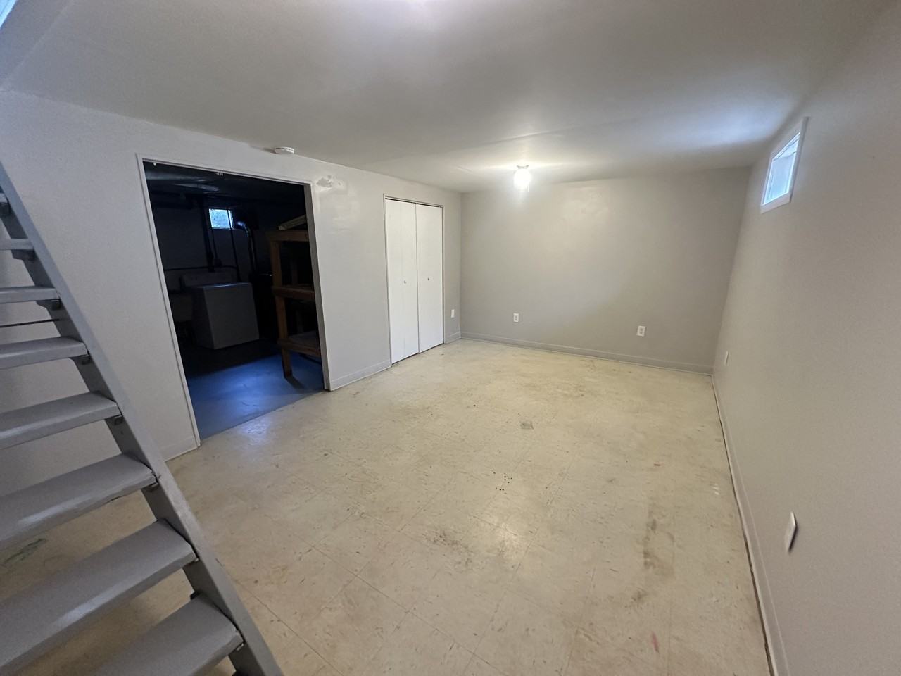 421 Hosmer St #1 - Photo 3 of 12