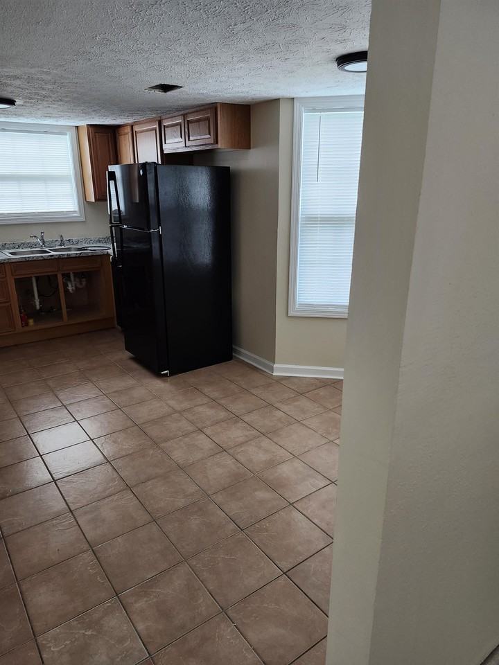 5536 Downs Way - Photo 2 of 24