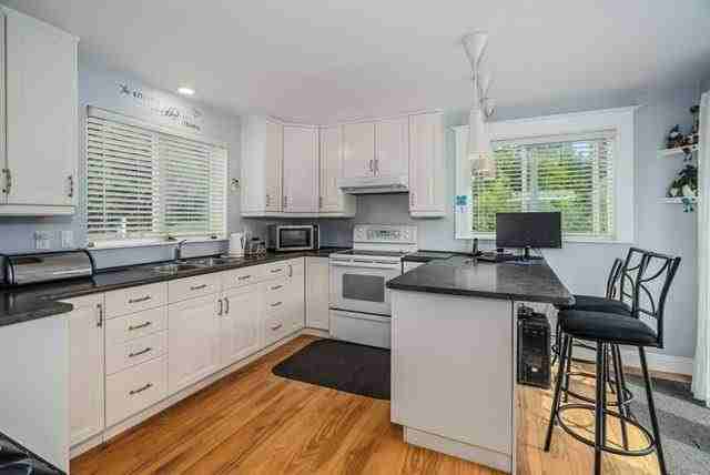 12758 Bell Street - Photo 2 of 24