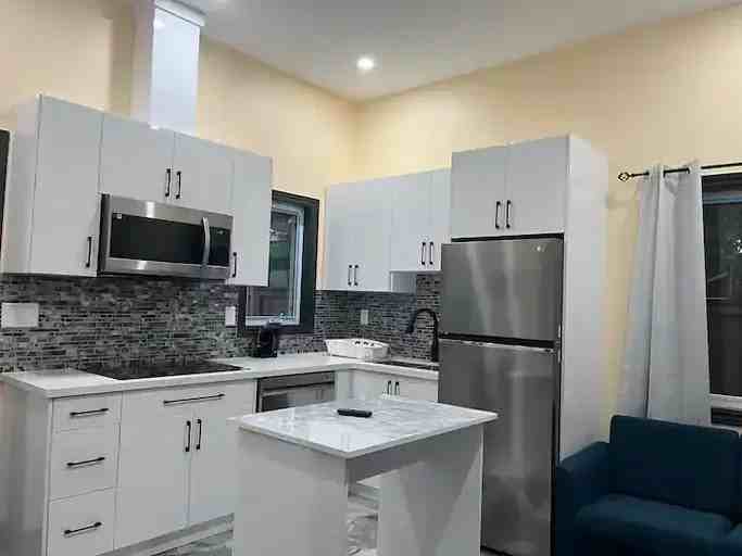 22 Gregory St - Photo 3 of 30