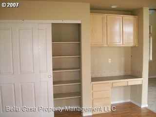 239 NW Sagan Loop - Photo 3 of 12