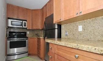 featured image of 2625 N Andrews Ave