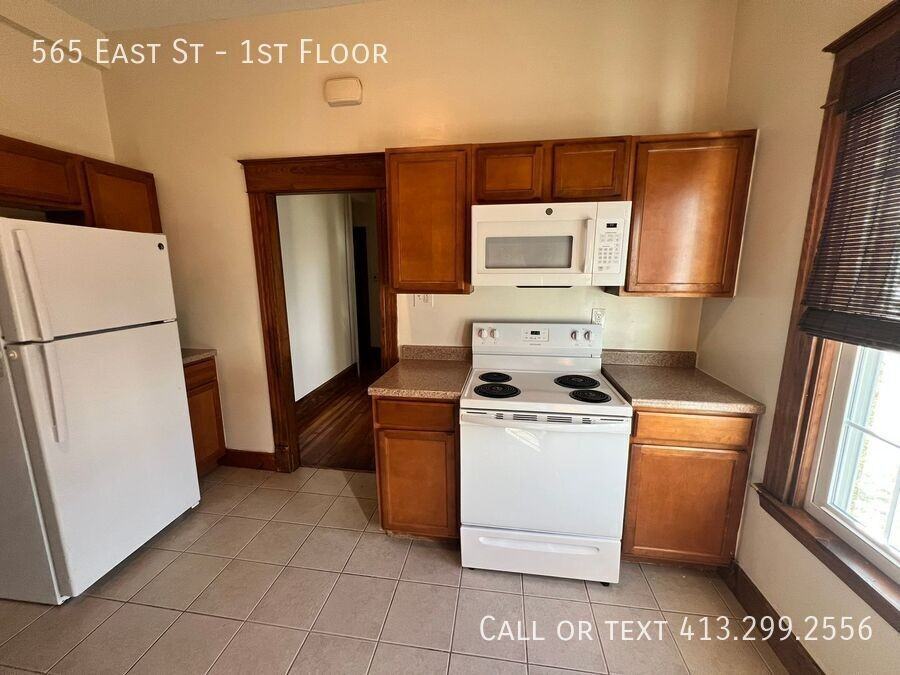 565 East St #1stFL - Photo 3 of 29