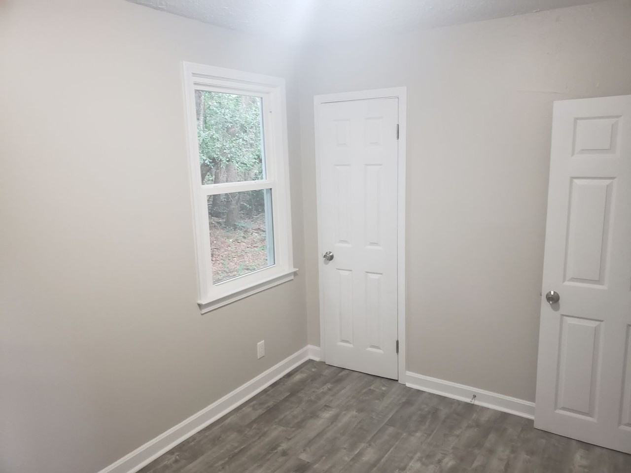 7 Country Squire Ct - Photo 4 of 12