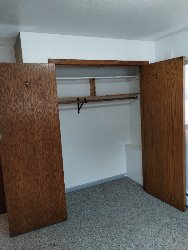 320 4th St Se #2 - Photo 7 of 19