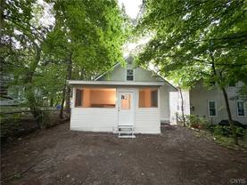 310 Shuart Ave - Photo 1 of 1