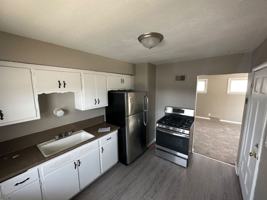 featured image of 5641 N 61st St