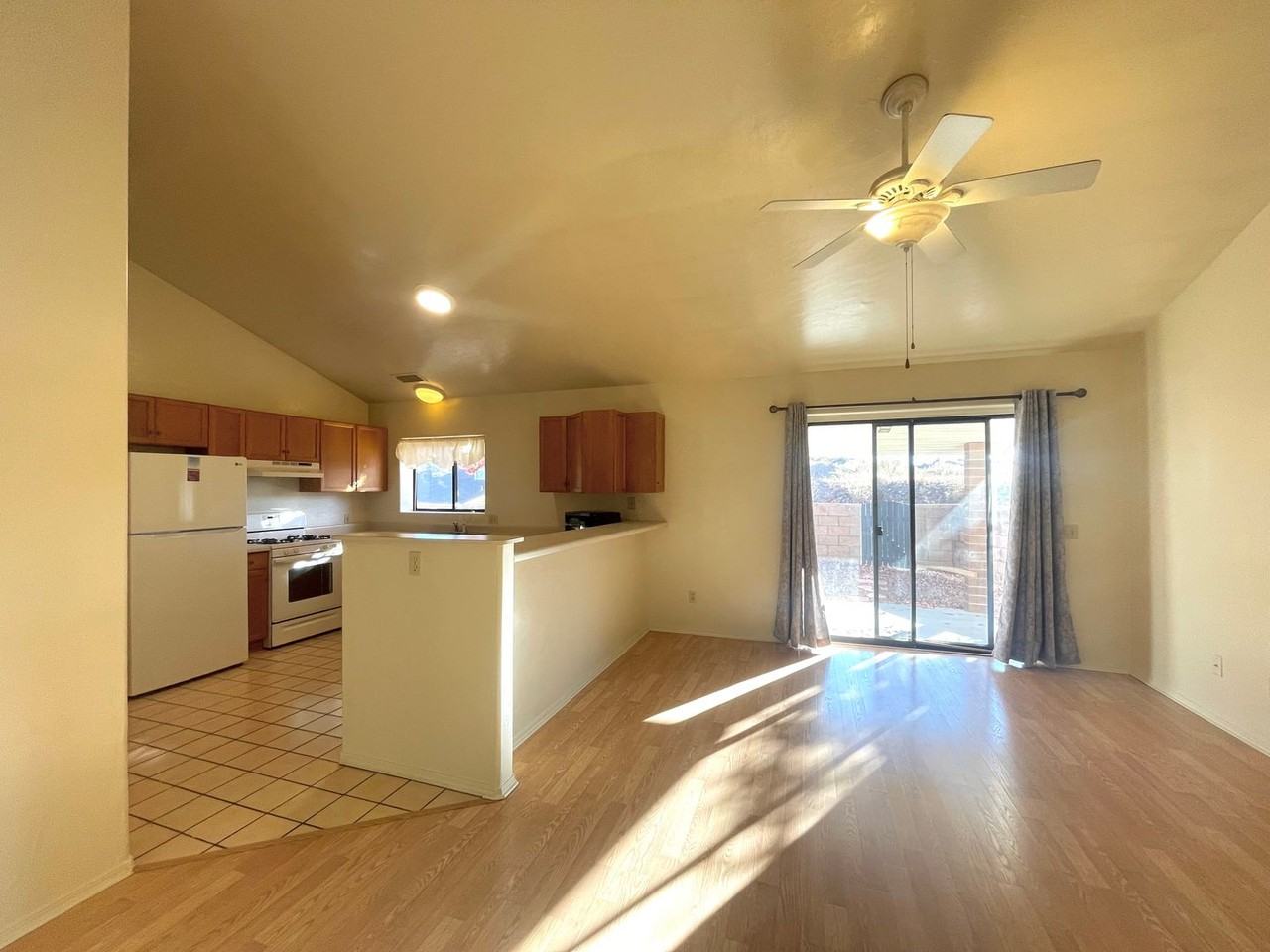 4500 N. Jokake Cir. - Photo 3 of 15