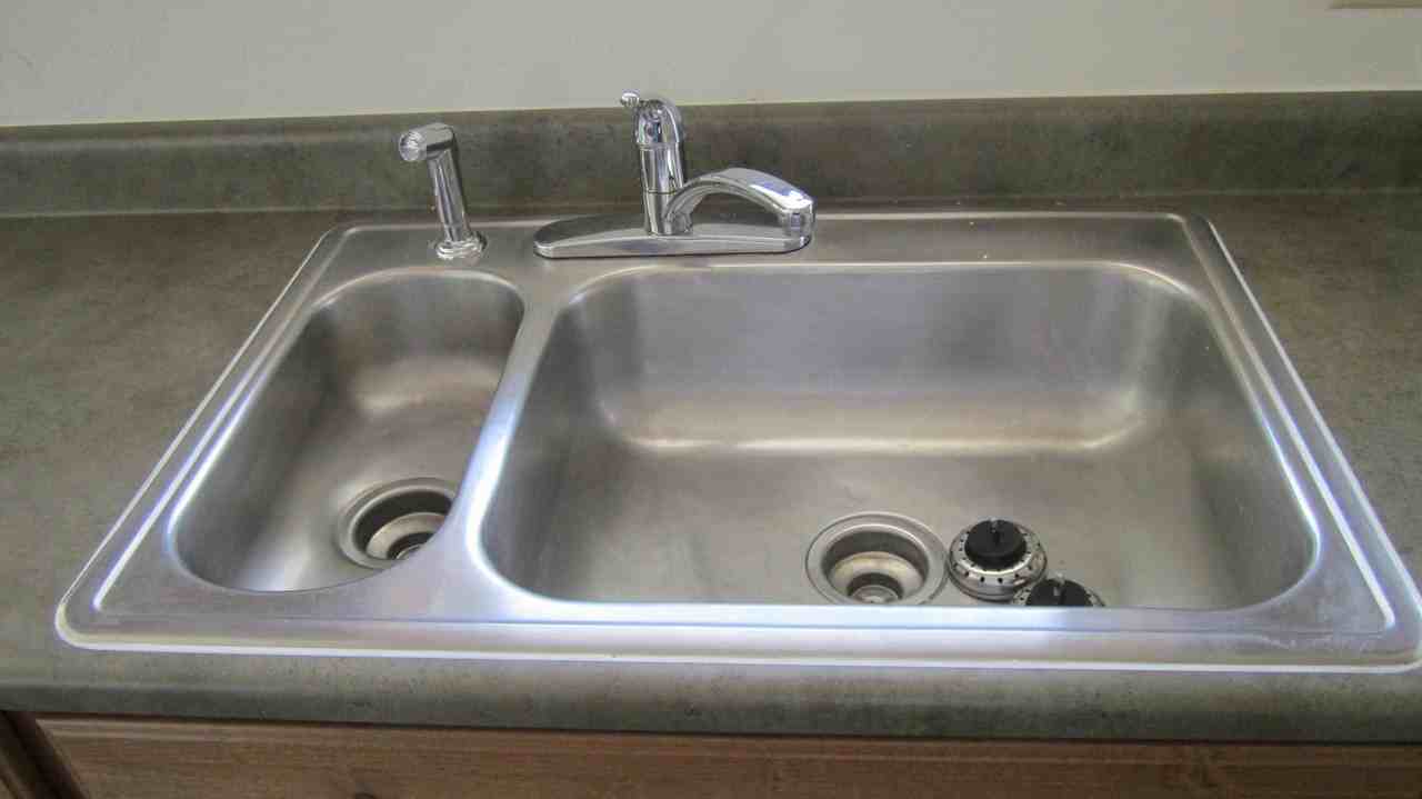 546 E Montezuma Ave - Photo 6 of 19