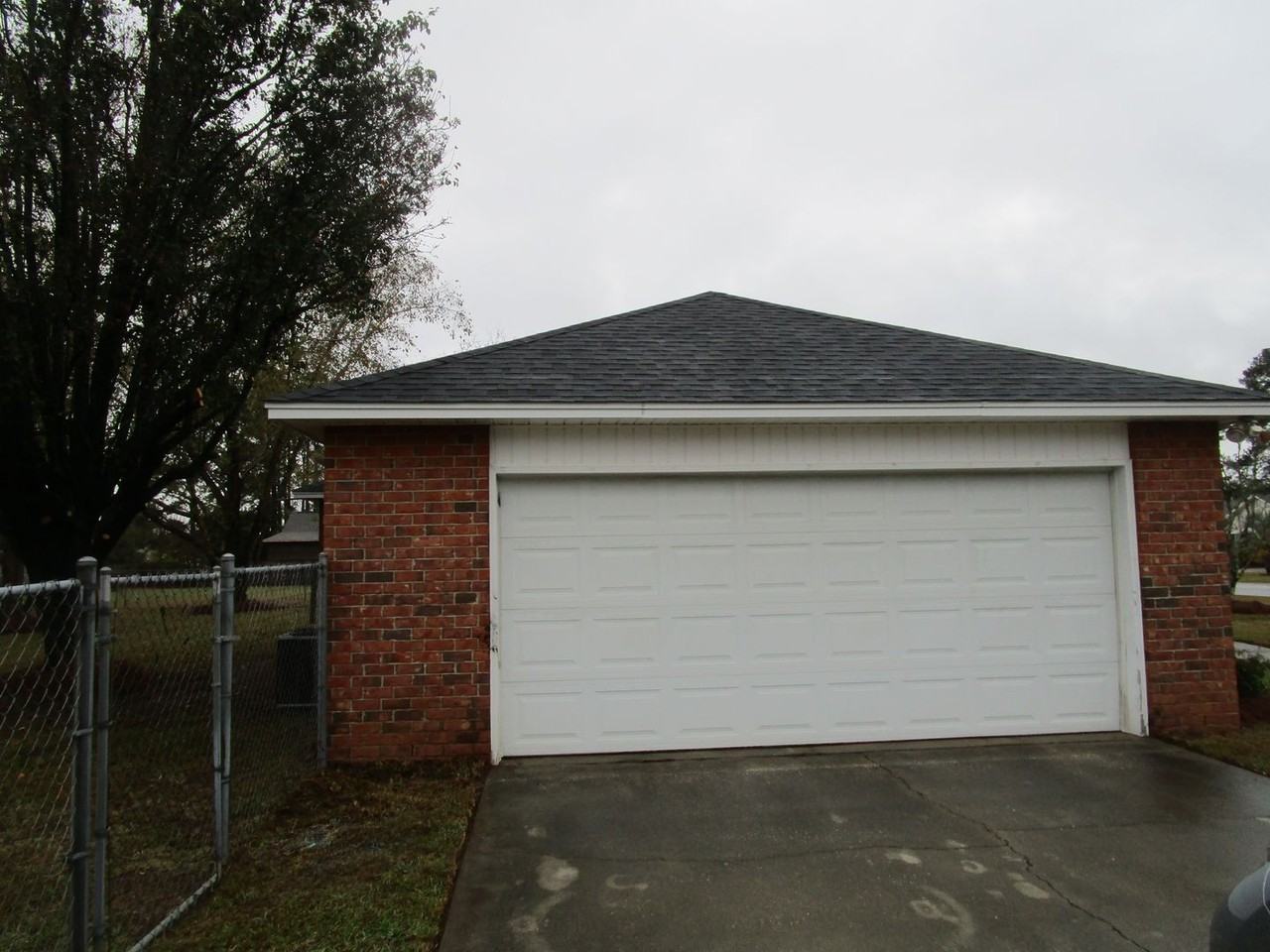 2850 Danville Ln - Photo 3 of 10