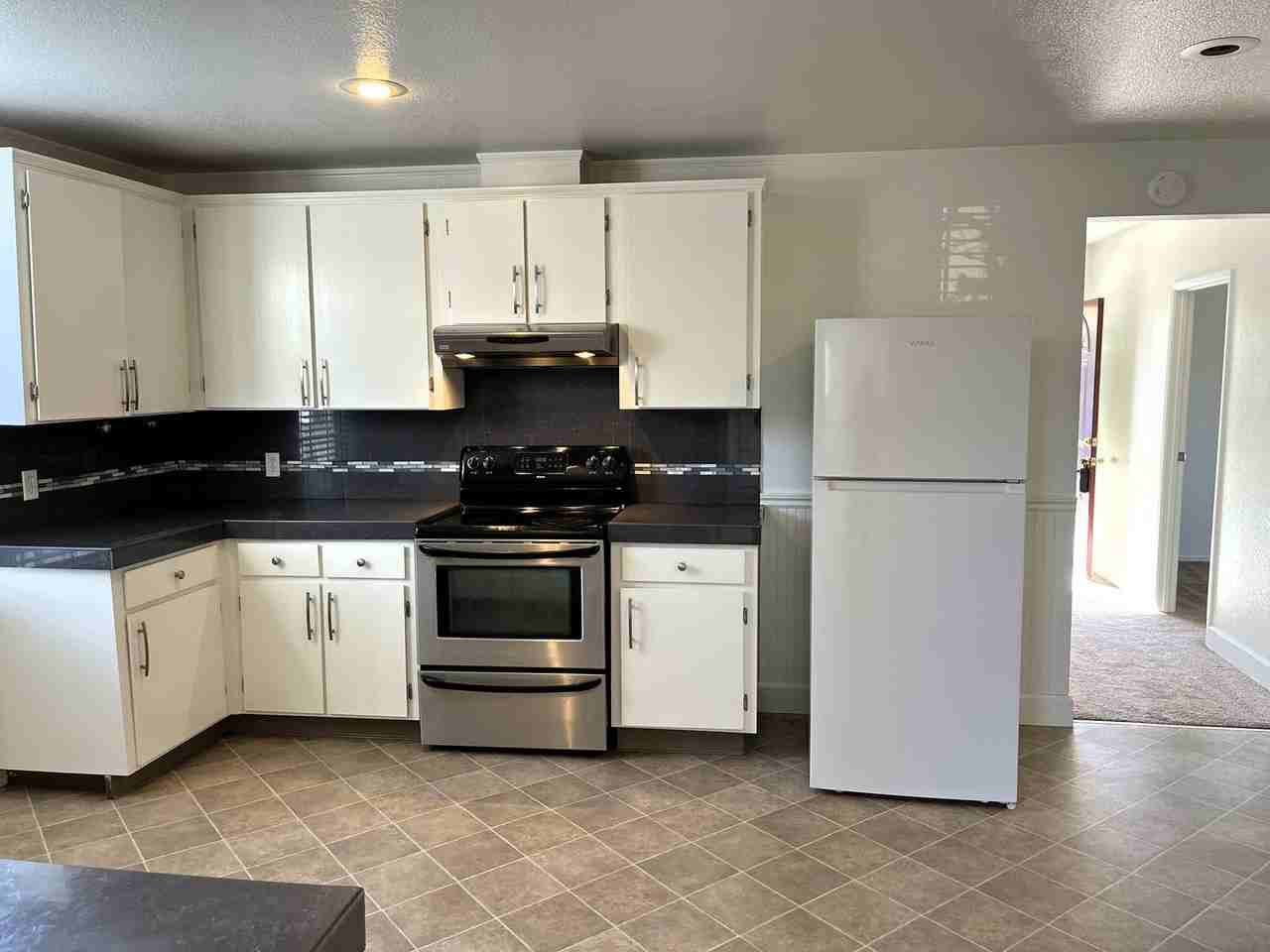 1611-1613 7th [PRM: Zane] (2) - Photo 3 of 13