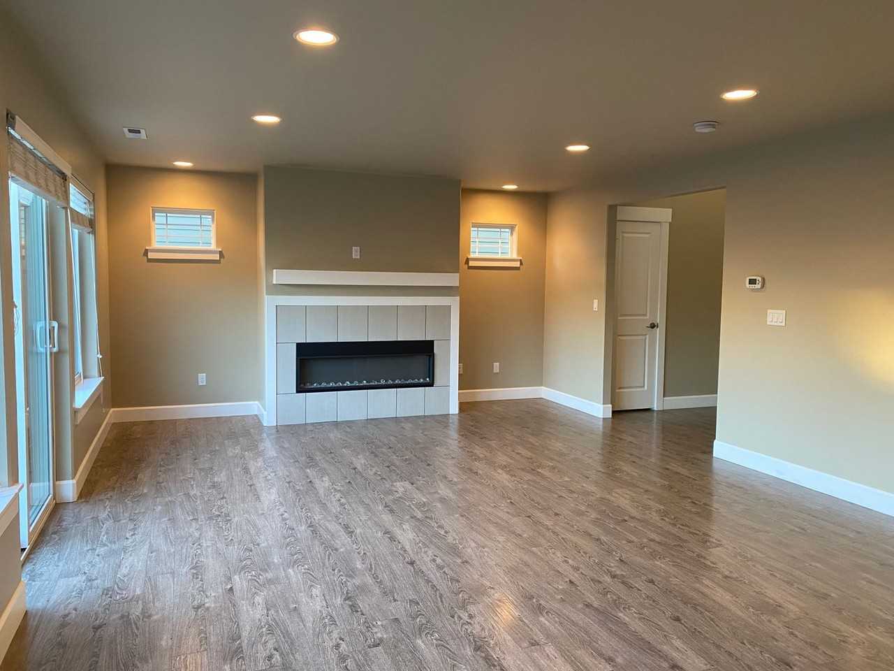 113 Vineyard Ln #A - Photo 2 of 21