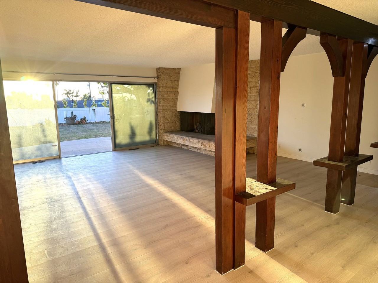 5121 Bedford Ave - Photo 3 of 18