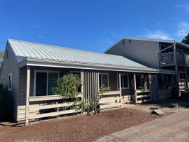 featured image of 211 Miller St S