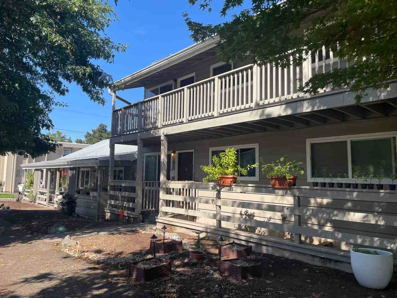 Arrowhead Apartments - Photo 2 of 3