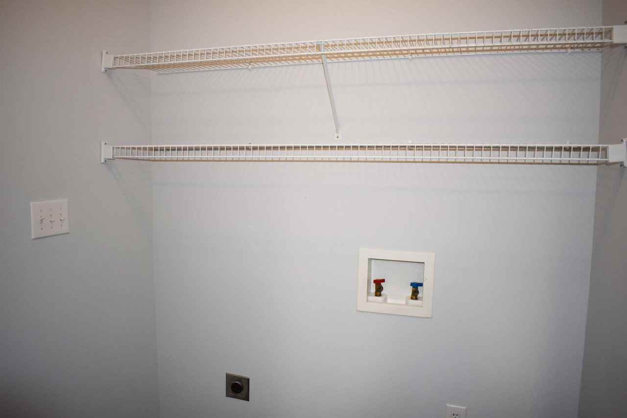 101 Wayne Dr - Photo 7 of 16