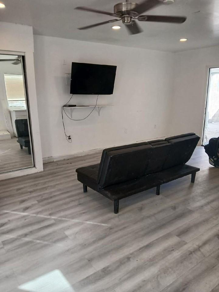 1315 S 7th St - Photo 6 of 7