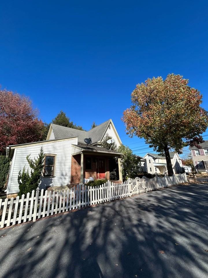 448 Mount Sidney Rd - Photo 2 of 34