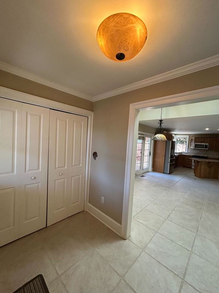 448 Mount Sidney Rd - Photo 4 of 34