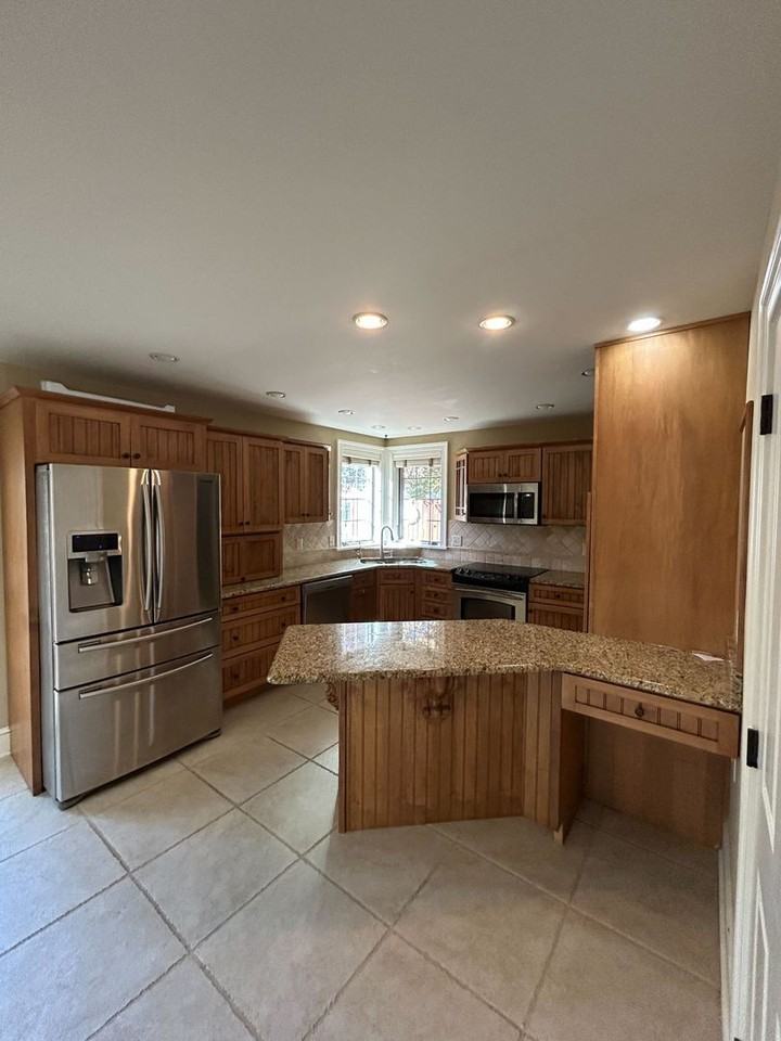 448 Mount Sidney Rd - Photo 7 of 34