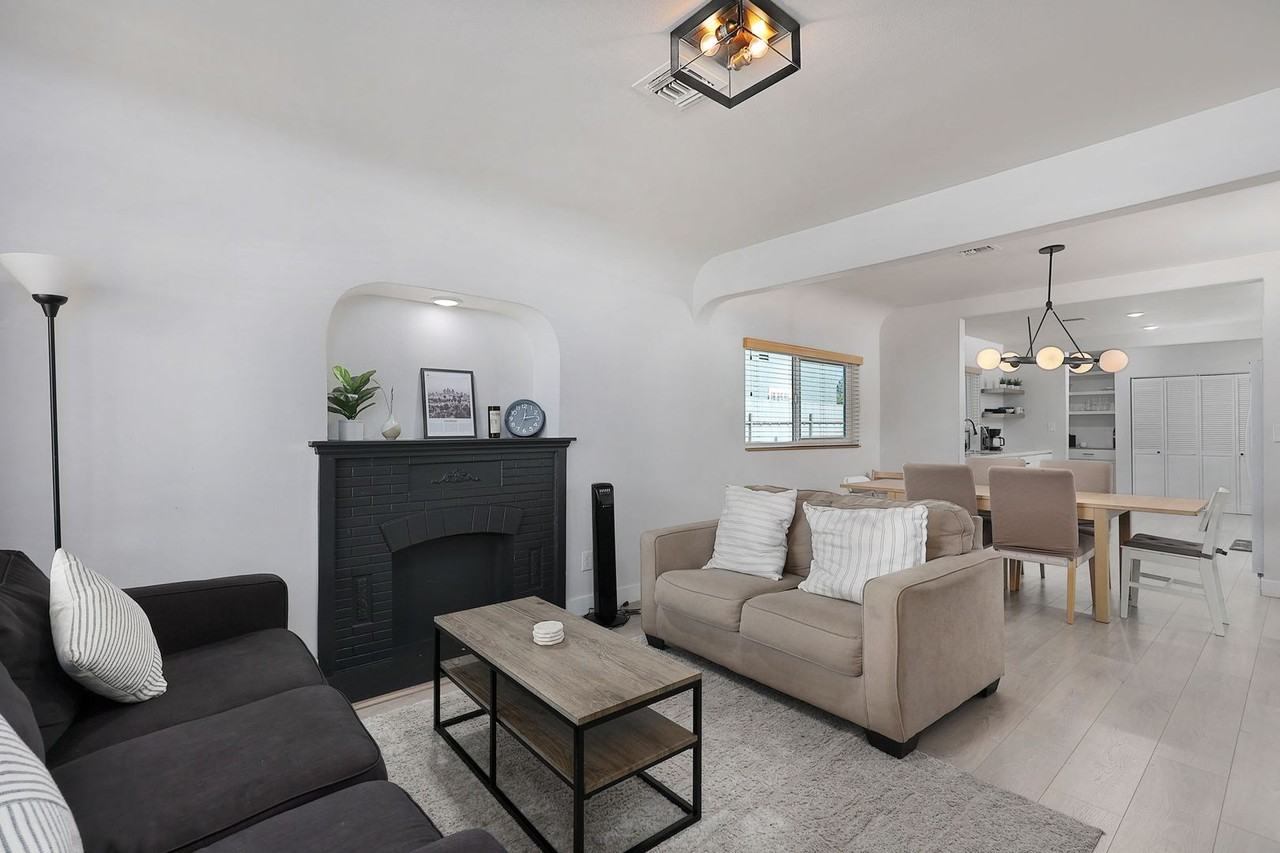 6618 Haas Ave - Photo 3 of 21