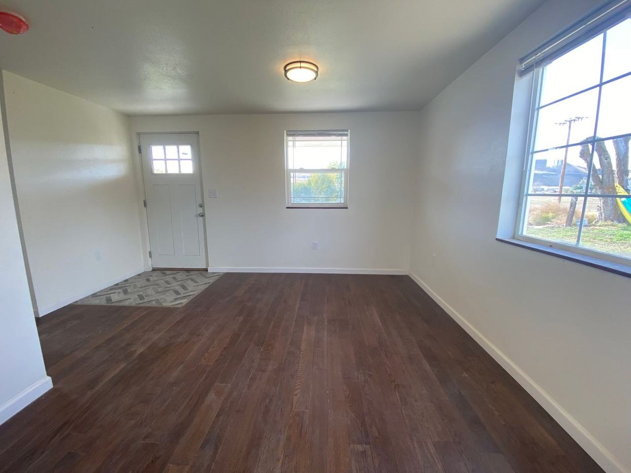 9984 Road 23 Ne - Photo 5 of 16