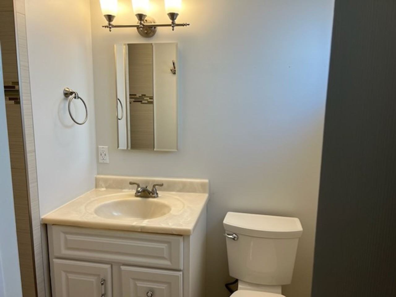 7489 Stanford Pl - Photo 7 of 17