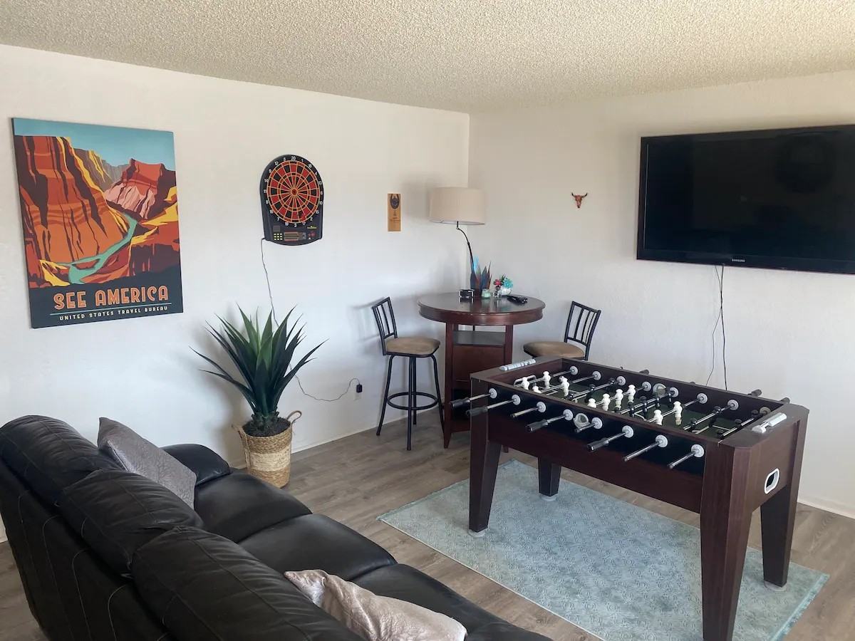 1815 Palo Verde Boulevard South #NA - Photo 4 of 12