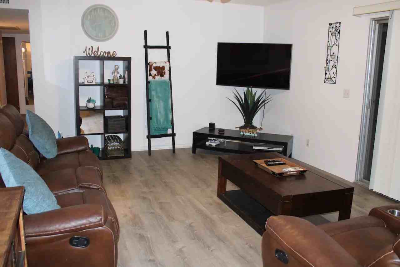 1815 Palo Verde Boulevard South #NA - Photo 5 of 12