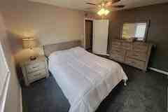 Englewood Plaza Apartments (EP - Photo 2 of 8