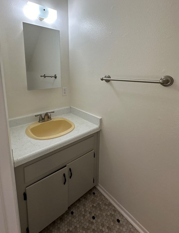 1455 Ramona Avenue - Photo 3 of 37