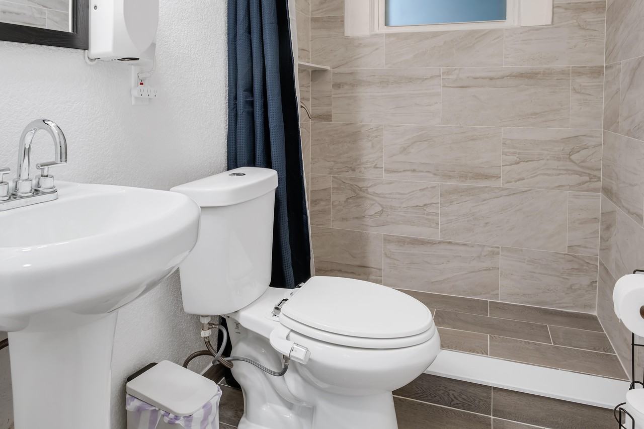 Autumn Ln - Photo 2 of 11