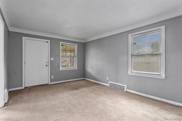 7344 Westwood St - Photo 5 of 21